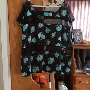 Blue rose Peekaboo Shirt